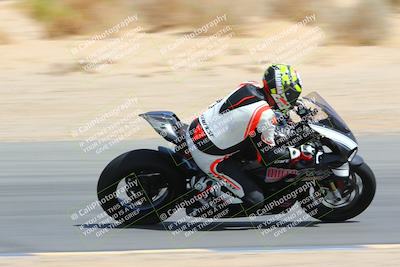 media/Mar-28-2022-Superbike Trackdays (Mon) [[b8603d0f67]]/Advanced Group (1pm-130pm)/Turn 9/